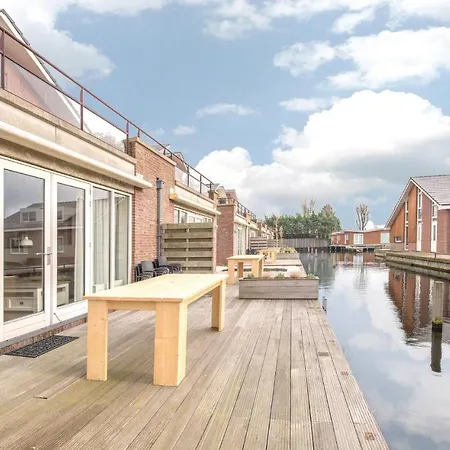 6-12 Pax Uitgeest